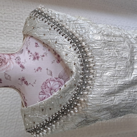 Woman's Mister D 1960's Vintage beaded top. - Picture 2 of 10